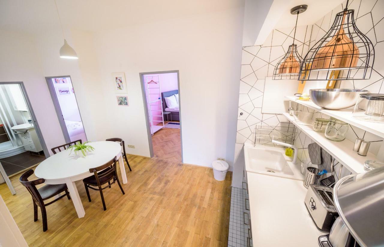 Michal&Michael'S Central Apartments 프라하 외부 사진