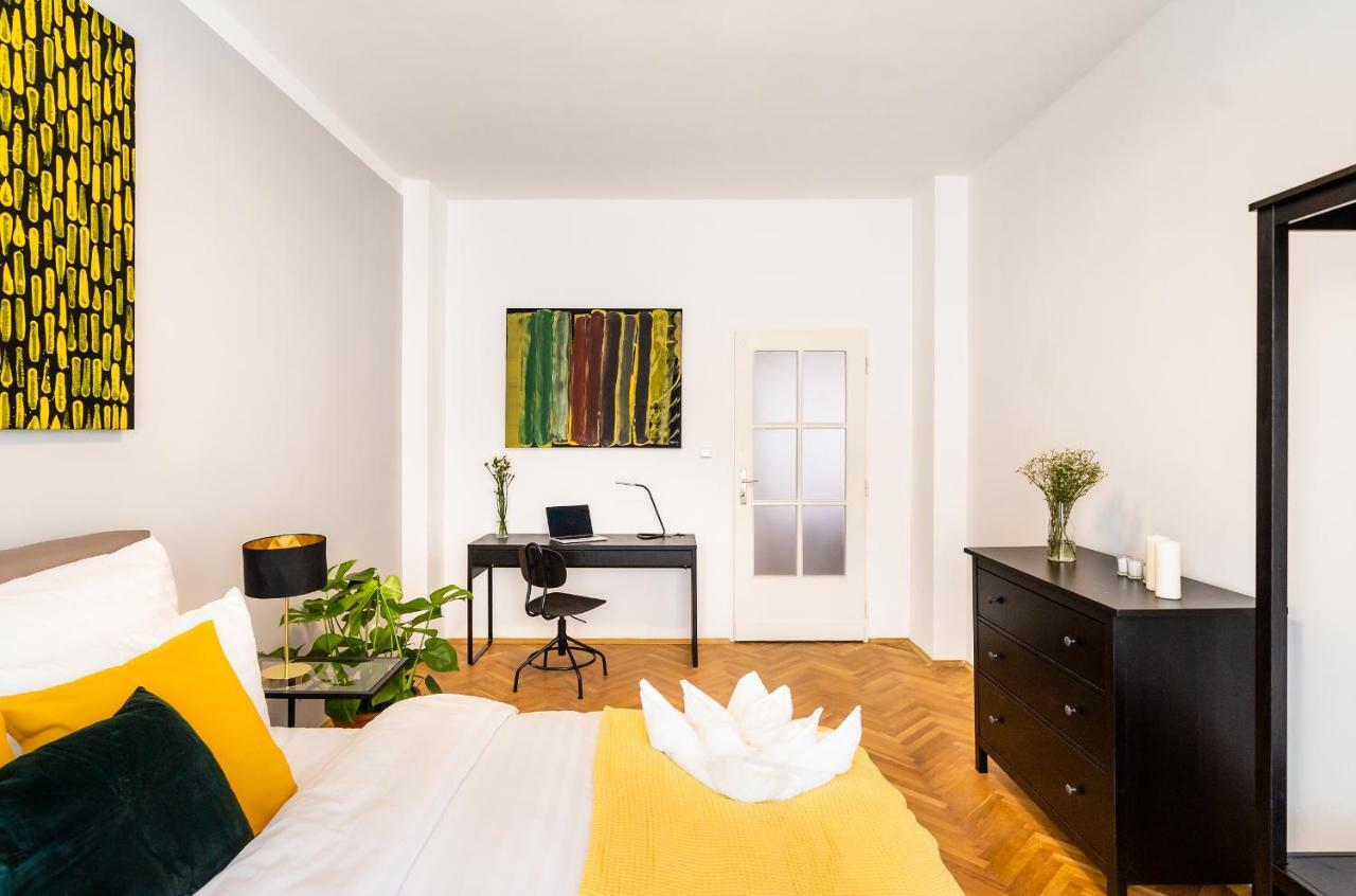 Michal&Michael'S Central Apartments 프라하 외부 사진