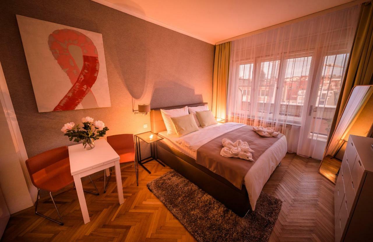 Michal&Michael'S Central Apartments 프라하 외부 사진